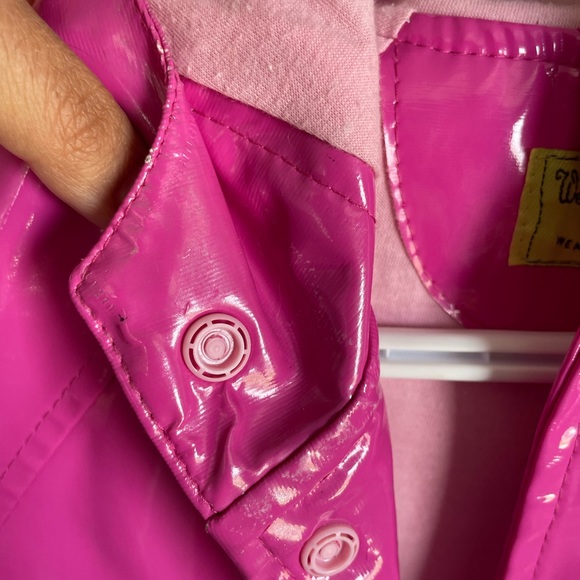 Very cute Hello kitty raincoat - Picture 9 of 12